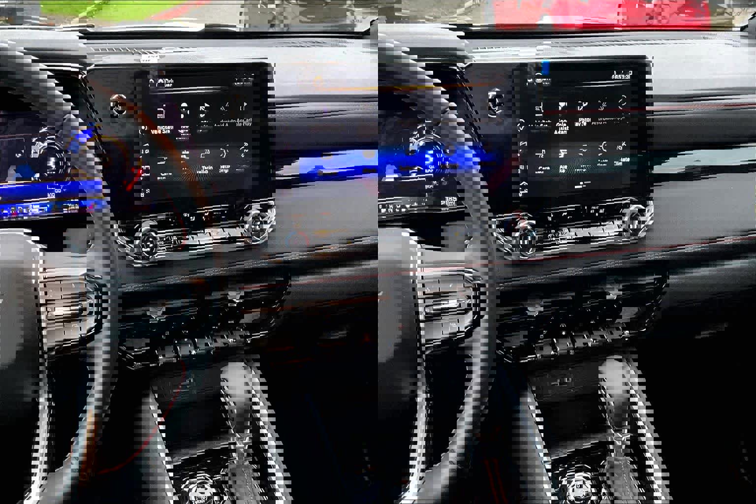 Used 2024 Chevrolet Colorado Z71 w/ Z71 Convenience Package 2 image 6