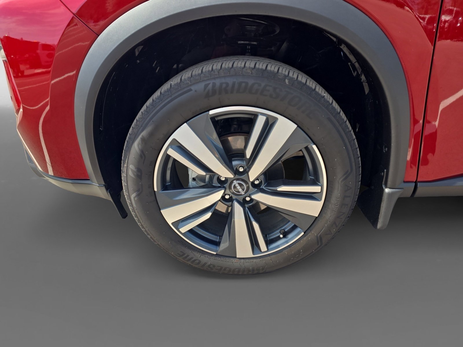 Used 2025 Nissan Rogue SL image 9