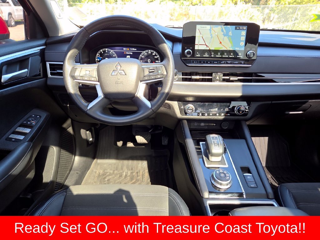 Used 2024 Mitsubishi Outlander SE FWD image 8