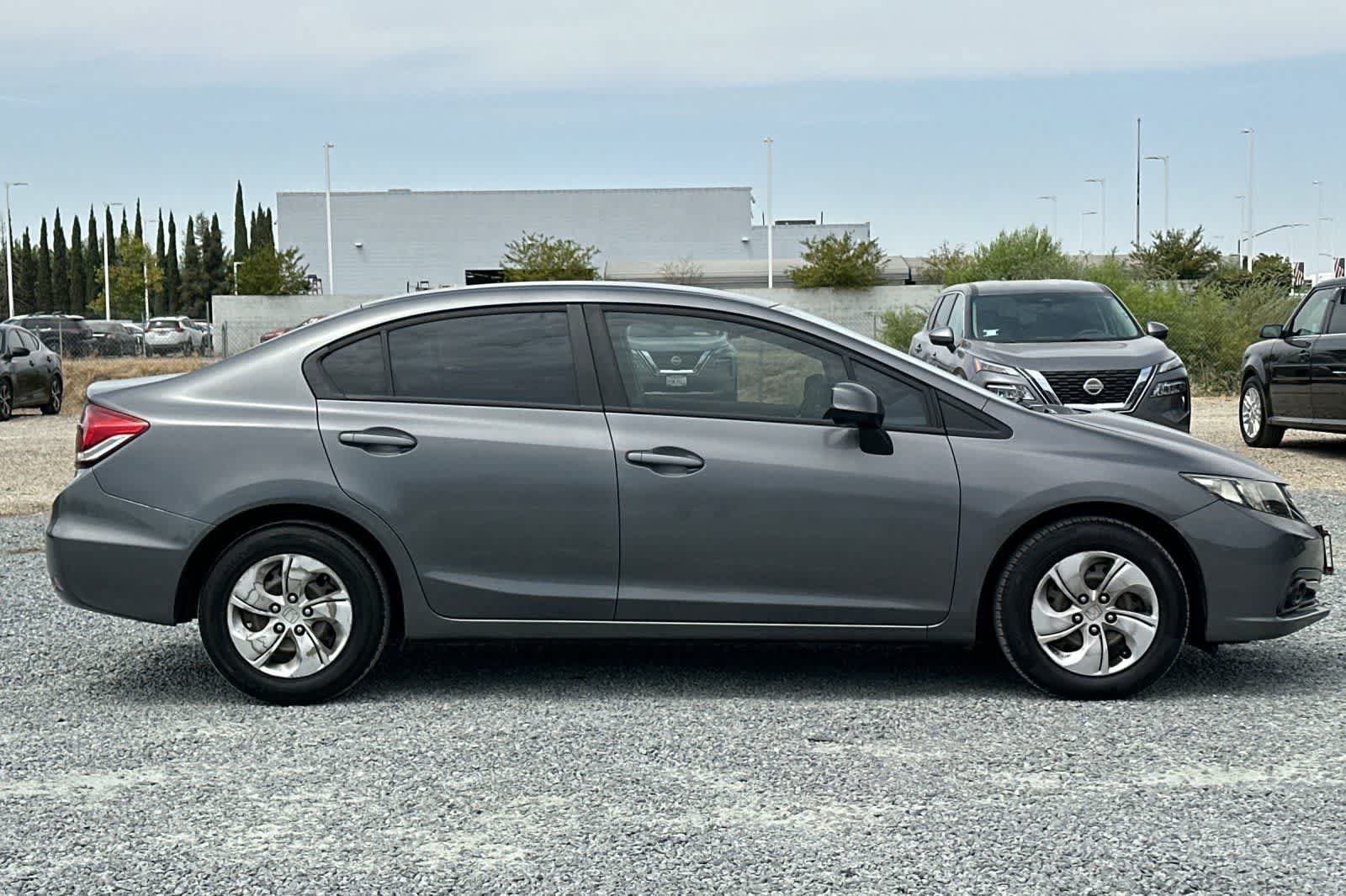 Used 2013 Honda Civic LX image 9