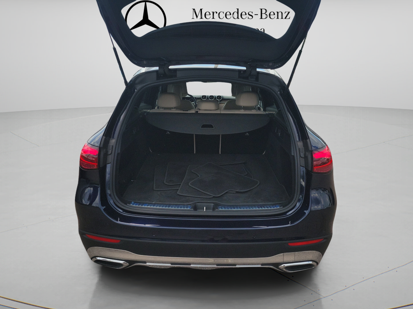 Certified 2024 Mercedes-Benz GLC 300 4MATIC image 5