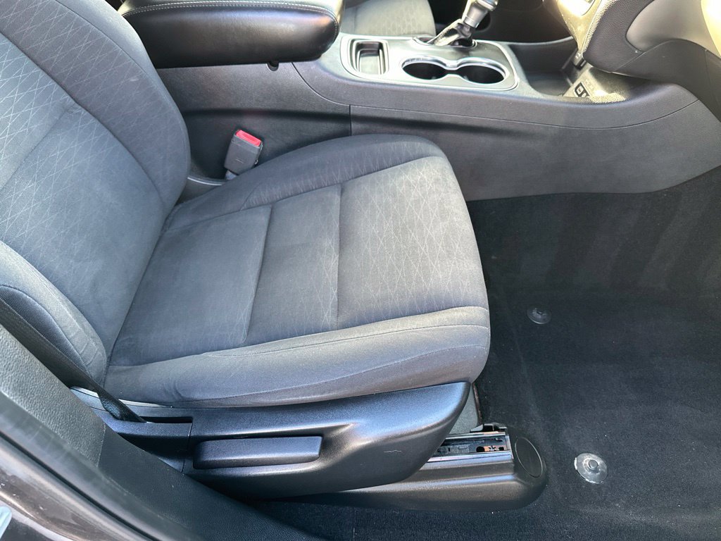Used 2020 Dodge Durango SXT w/ Blacktop Package AWD/4WD image 16