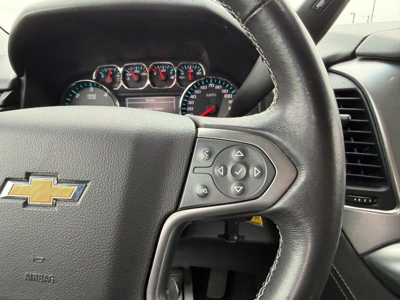 Used 2018 Chevrolet Tahoe LS w/ Enhanced Driver Alert Package AWD/4WD image 12