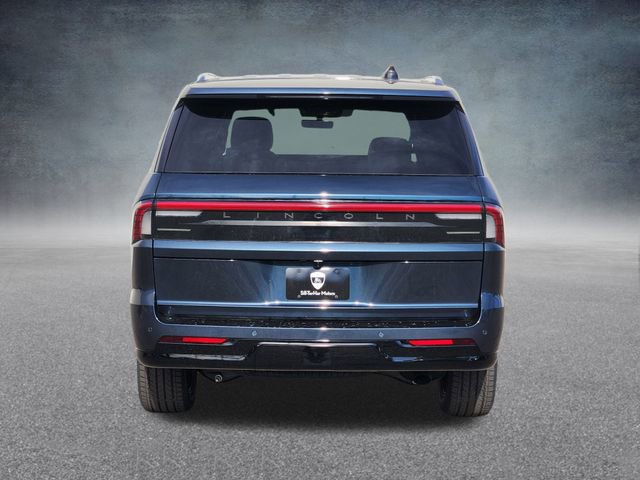 New 2026 Lincoln Navigator Reserve image 6