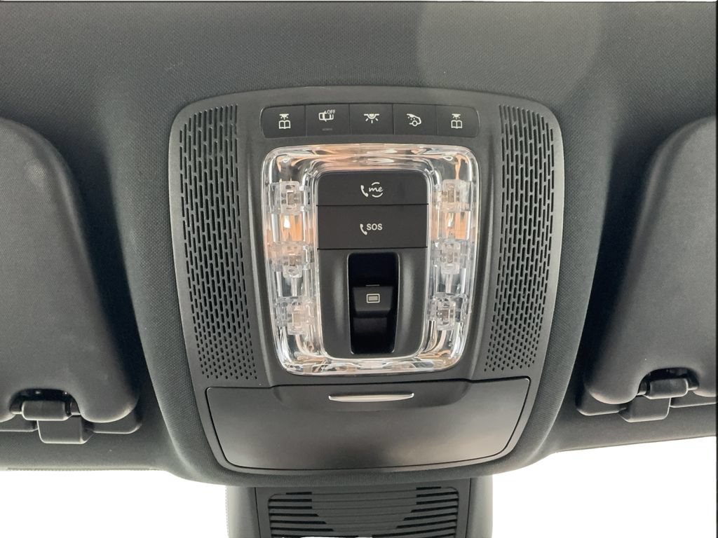 Used 2021 Mercedes-Benz GLE 350 w/ AMG Line Exterior image 43