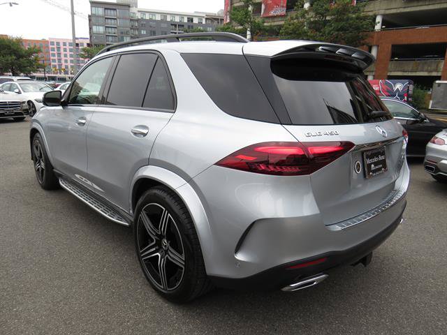 Used 2025 Mercedes-Benz GLE 450 4MATIC image 2