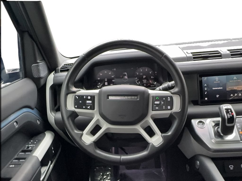 Used 2024 Land Rover Defender 110 X-Dynamic SE AWD/4WD image 37