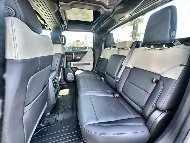 New 2026 GMC Hummer EV 4x4 Crew Cab image 26