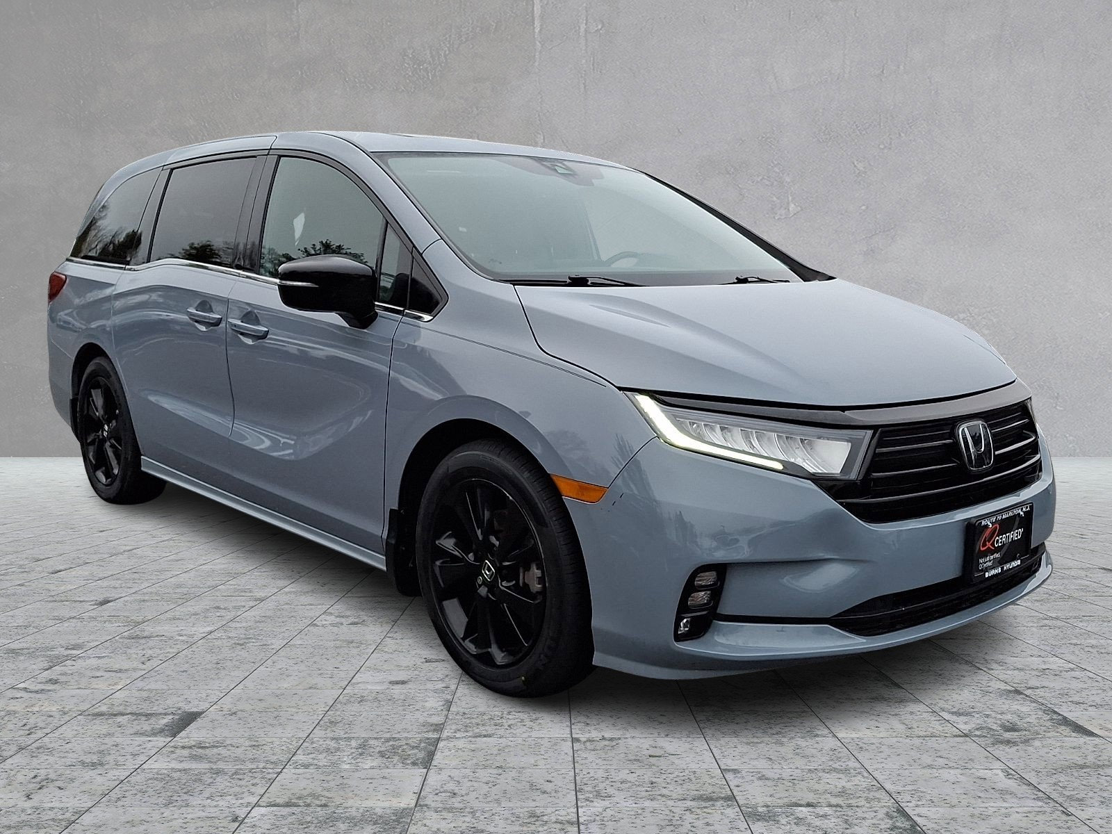 Used 2023 Honda Odyssey Sport image 3