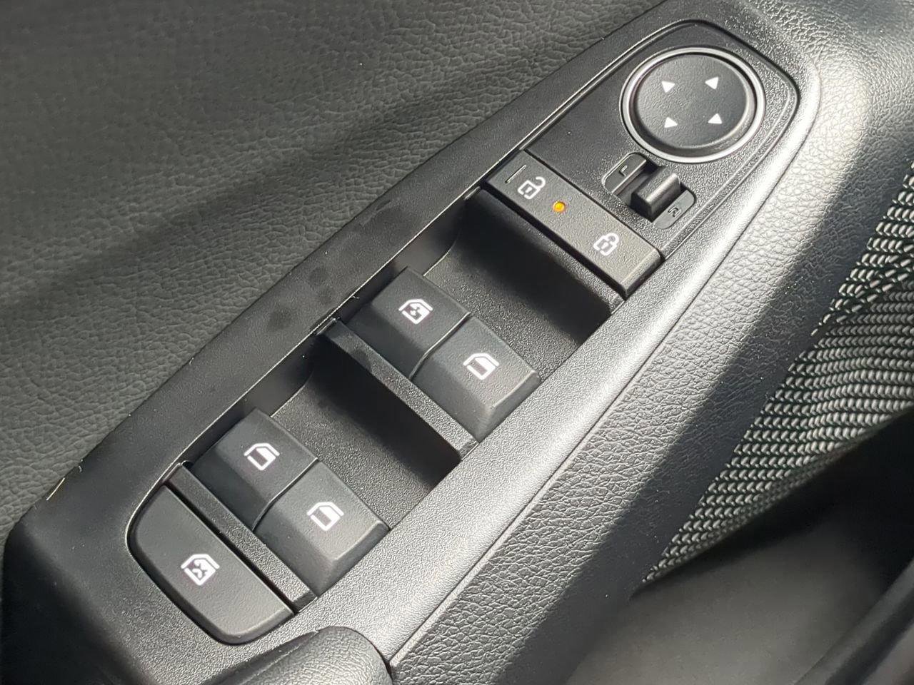 New 2026 Kia Seltos S image 21