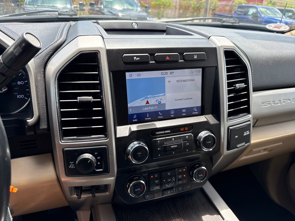 Used 2020 Ford F250 Lariat w/ Lariat Value Package AWD/4WD image 18