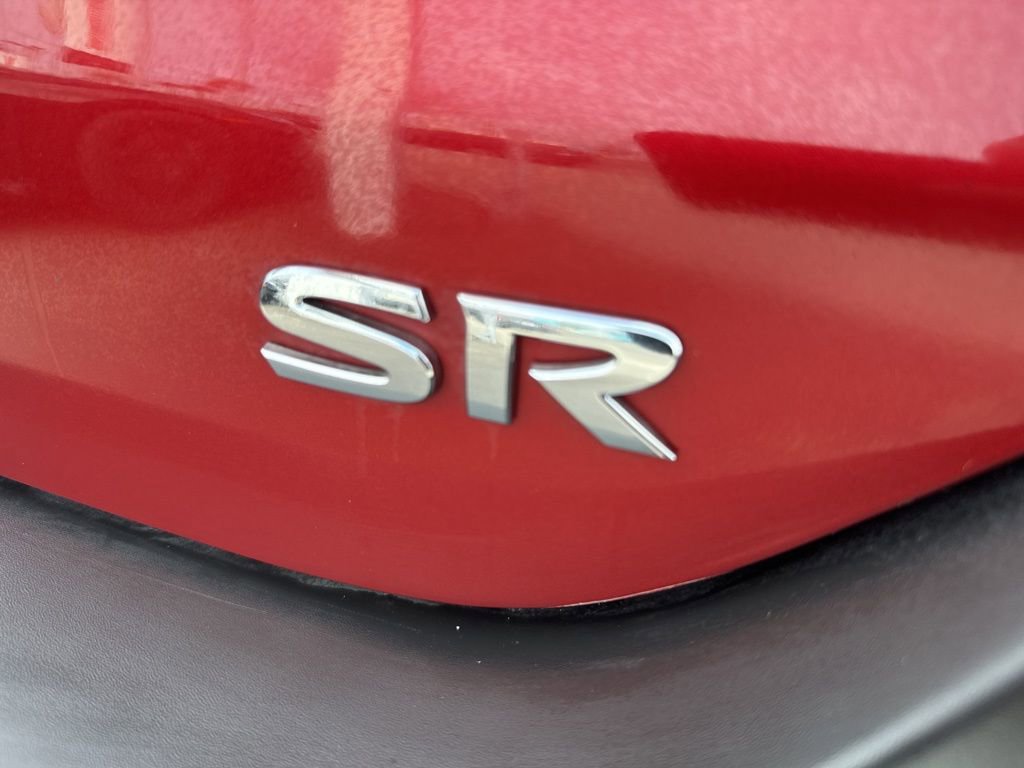 Used 2019 Nissan Kicks SR w/ SR Premium Package image 5