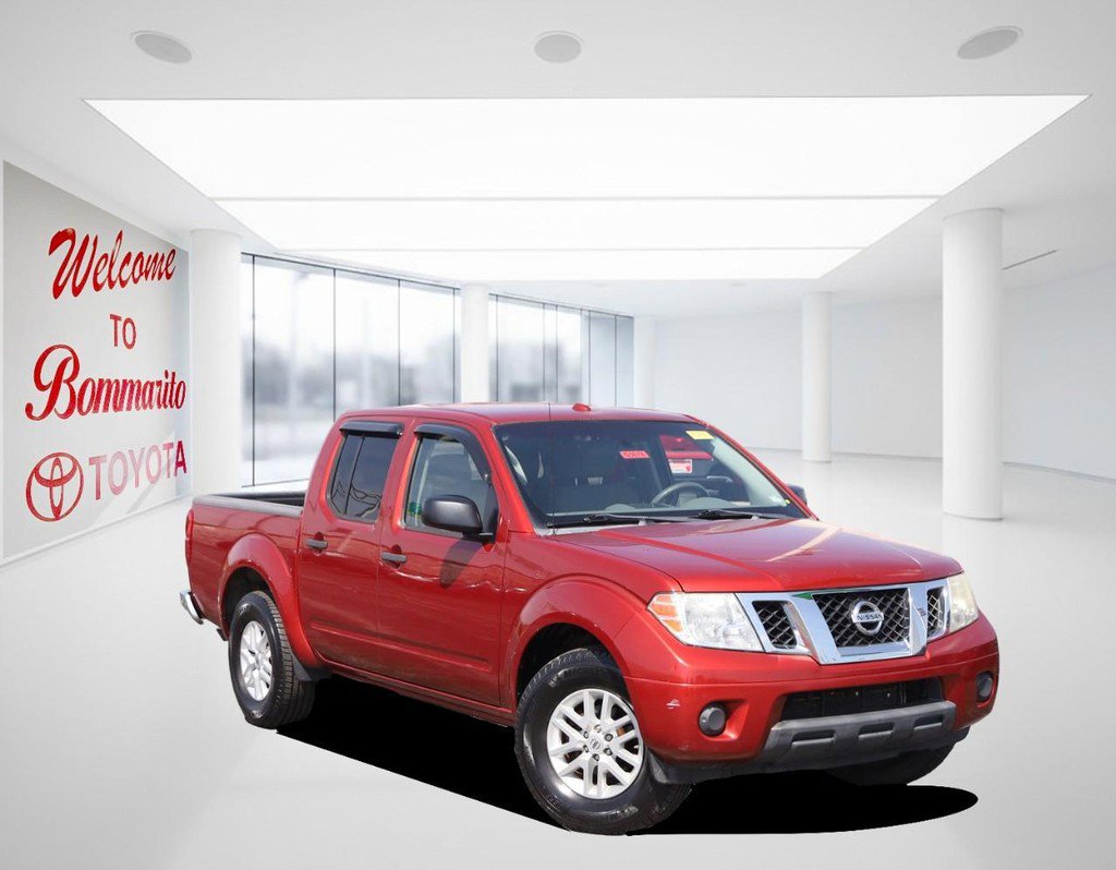 Used 2018 Nissan Frontier SV RWD image 2