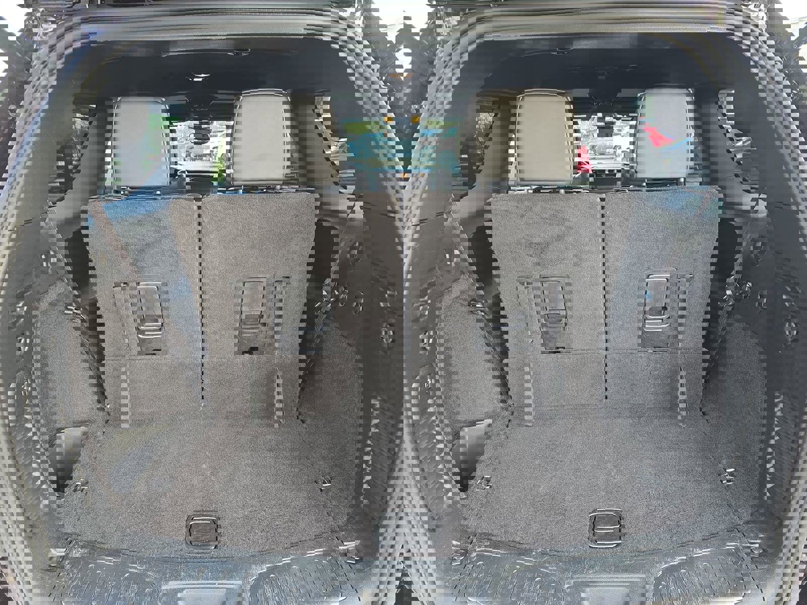 Used 2025 Dodge Durango GT image 14