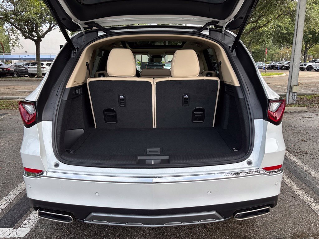 New 2026 Acura MDX w/ Technology Package FWD image 22