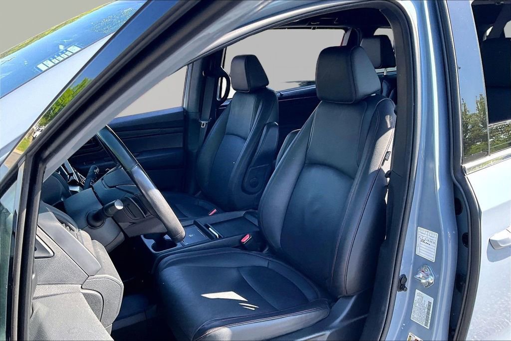 Used 2025 Honda Odyssey Sport-L image 17