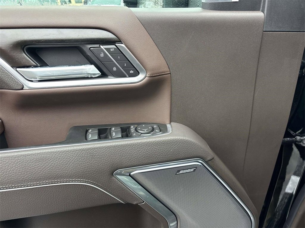 New 2026 GMC Sierra 3500 Denali w/ Denali Reserve Package image 10