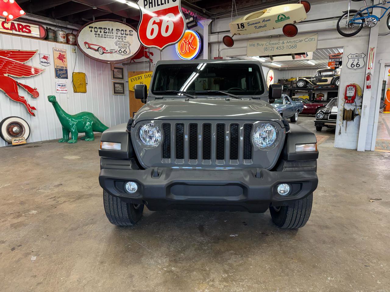 Used 2022 Jeep Wrangler Unlimited Sport image 8