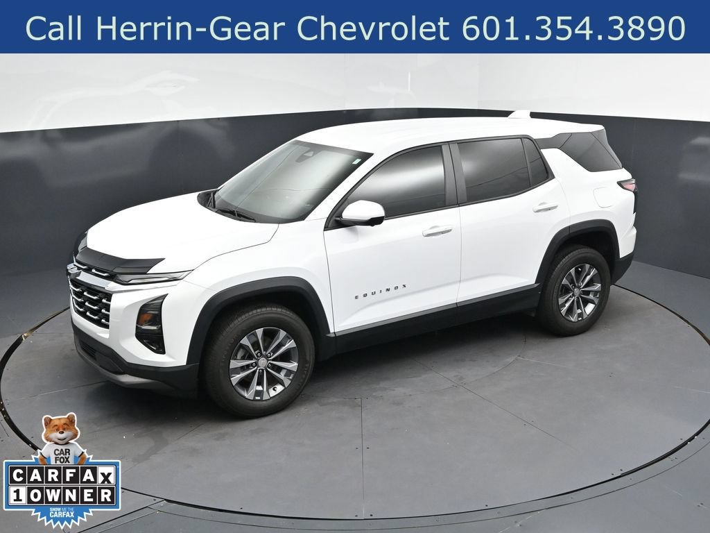 Used 2025 Chevrolet Equinox LT w/ Safety and Technology Package FWD image 32