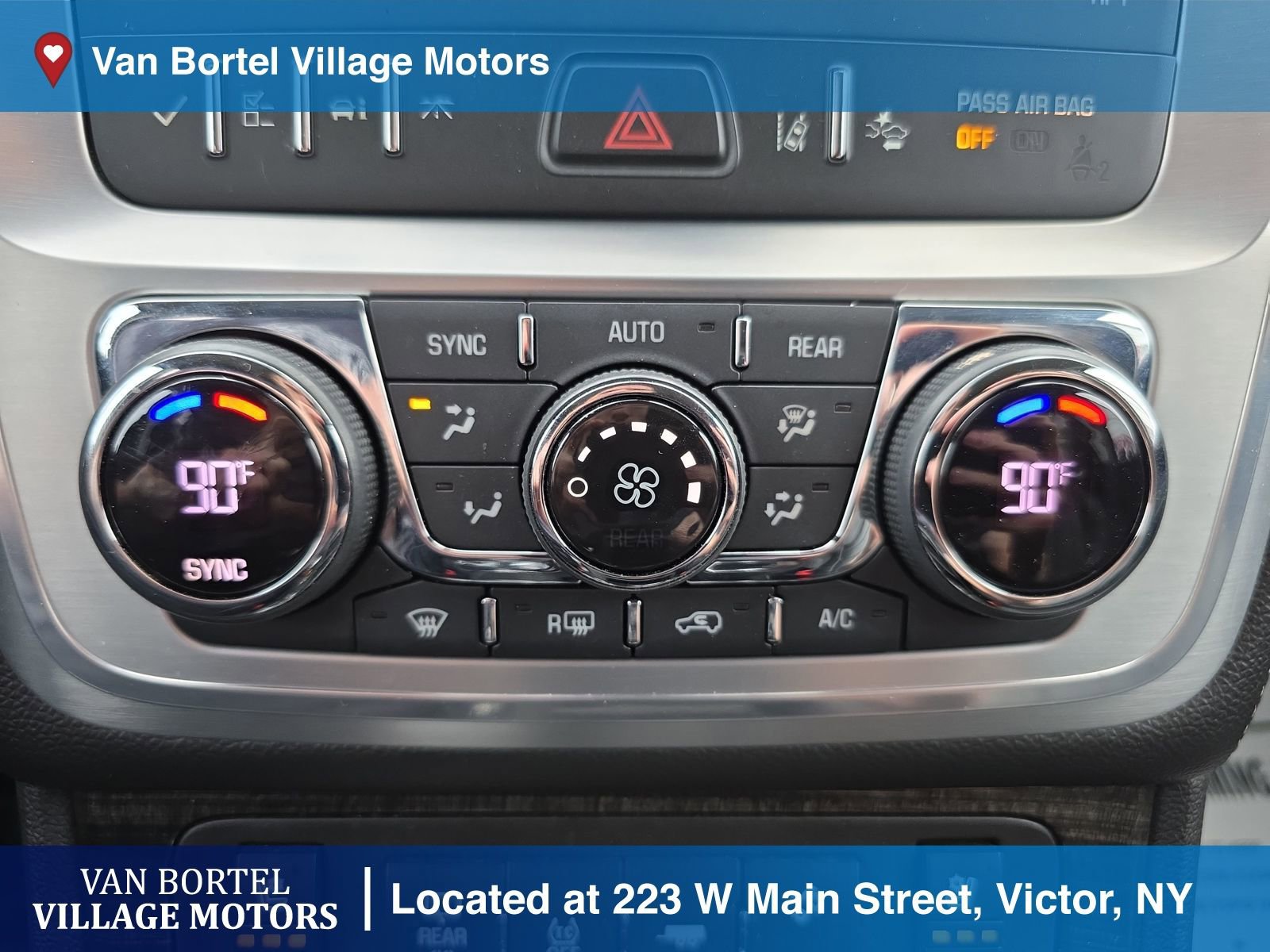 Used 2015 GMC Acadia SLT image 22