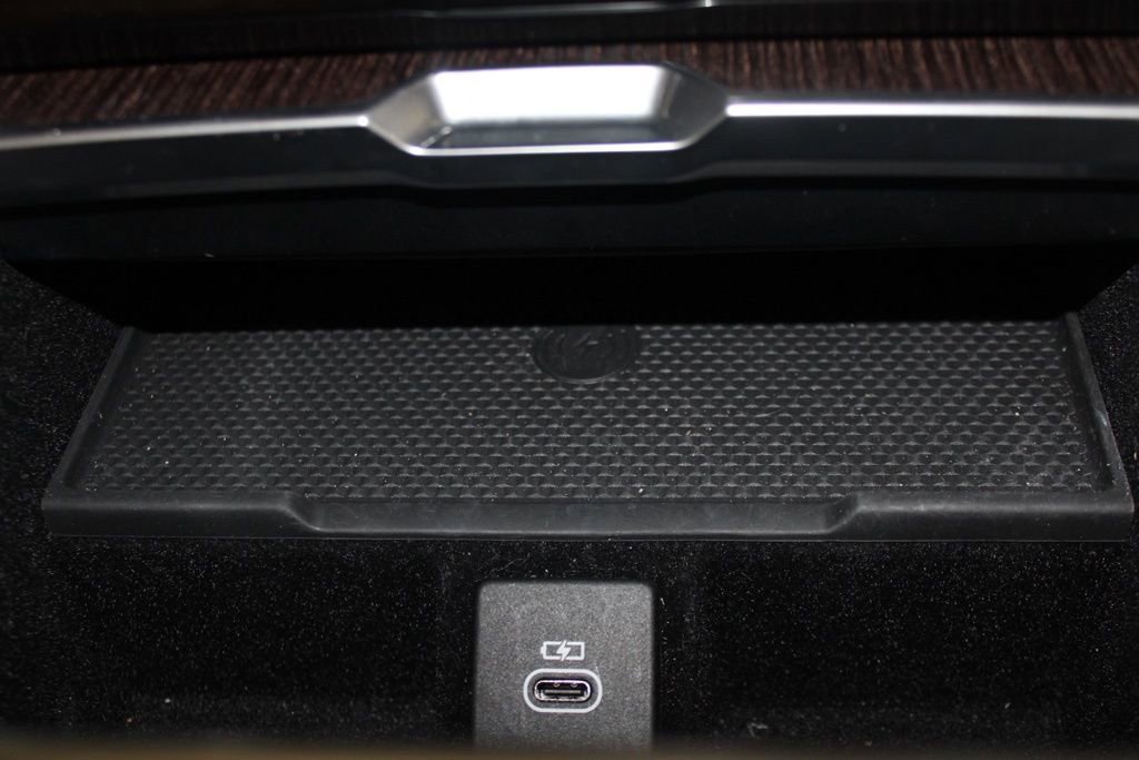 Used 2023 Land Rover Range Rover SE image 31