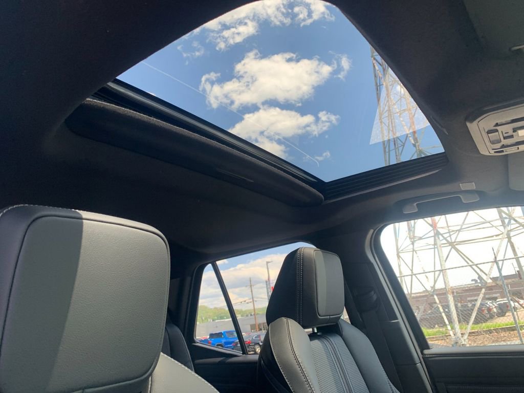 New 2026 Toyota 4Runner Limited AWD/4WD image 18