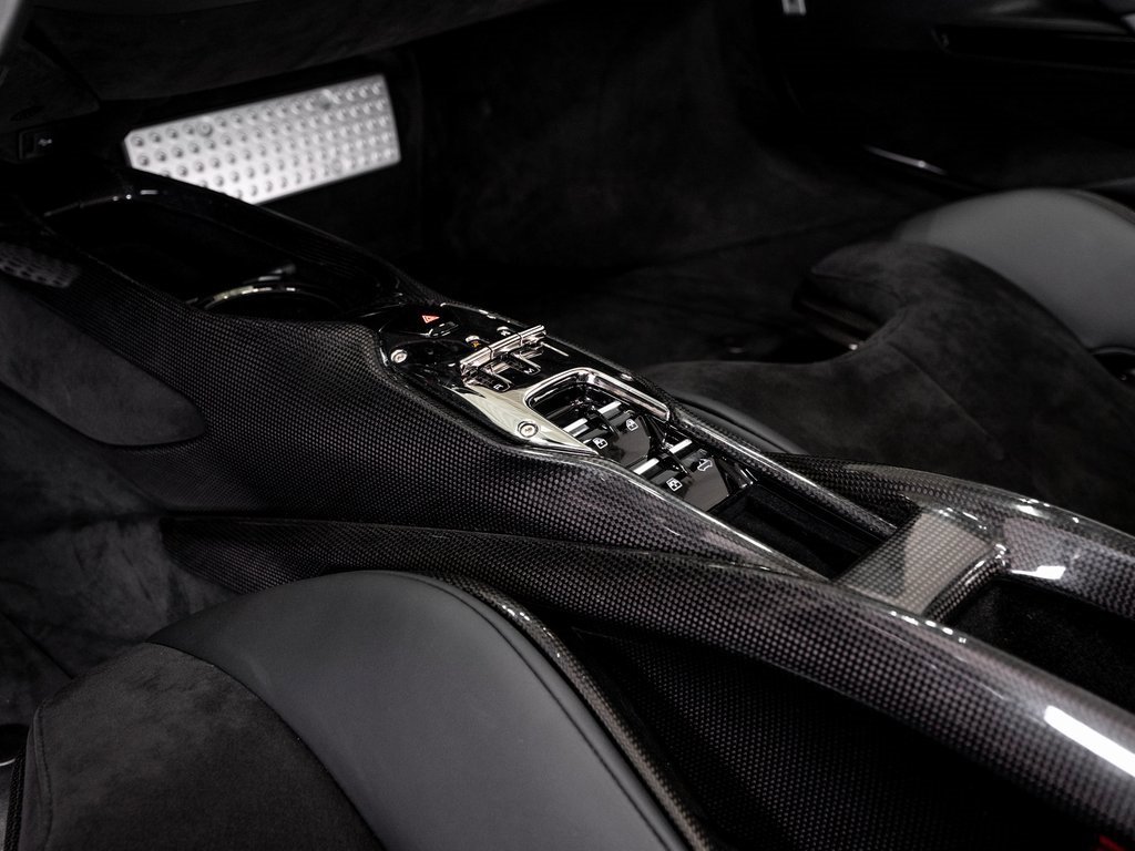 Certified 2023 Ferrari SF90 Spider Base image 21