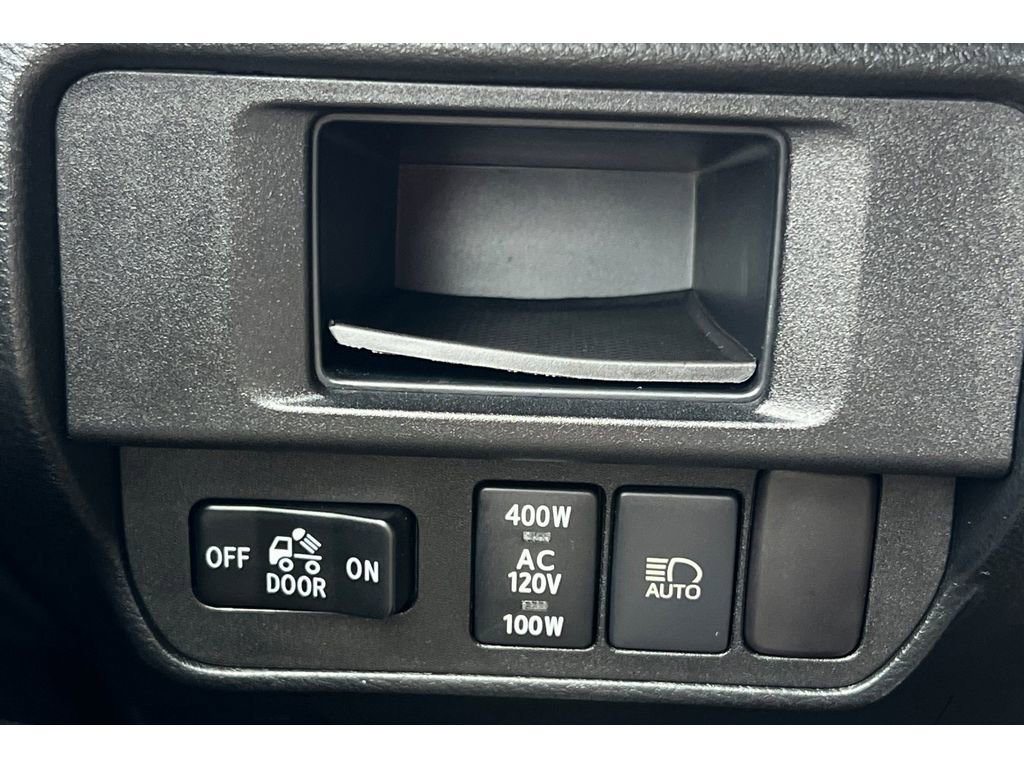 Used 2019 Toyota Tacoma TRD Sport w/ Technology Package AWD/4WD image 30