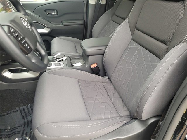 New 2026 Nissan Frontier SV image 7