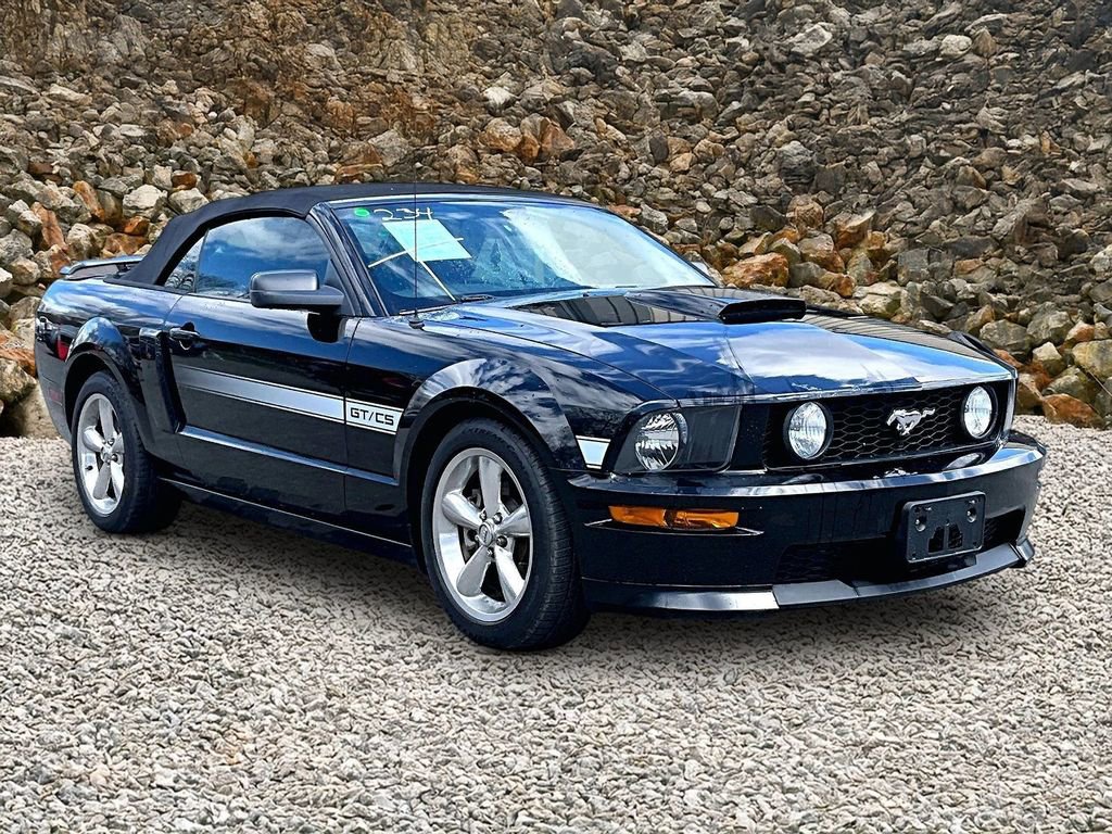 Used 2009 Ford Mustang GT Premium image 9