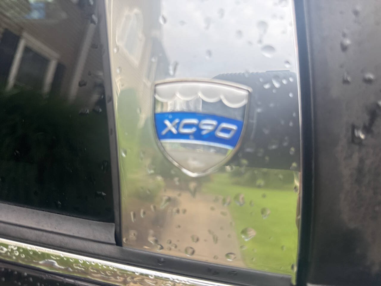 Used 2010 Volvo XC90 V8 AWD/4WD image 10