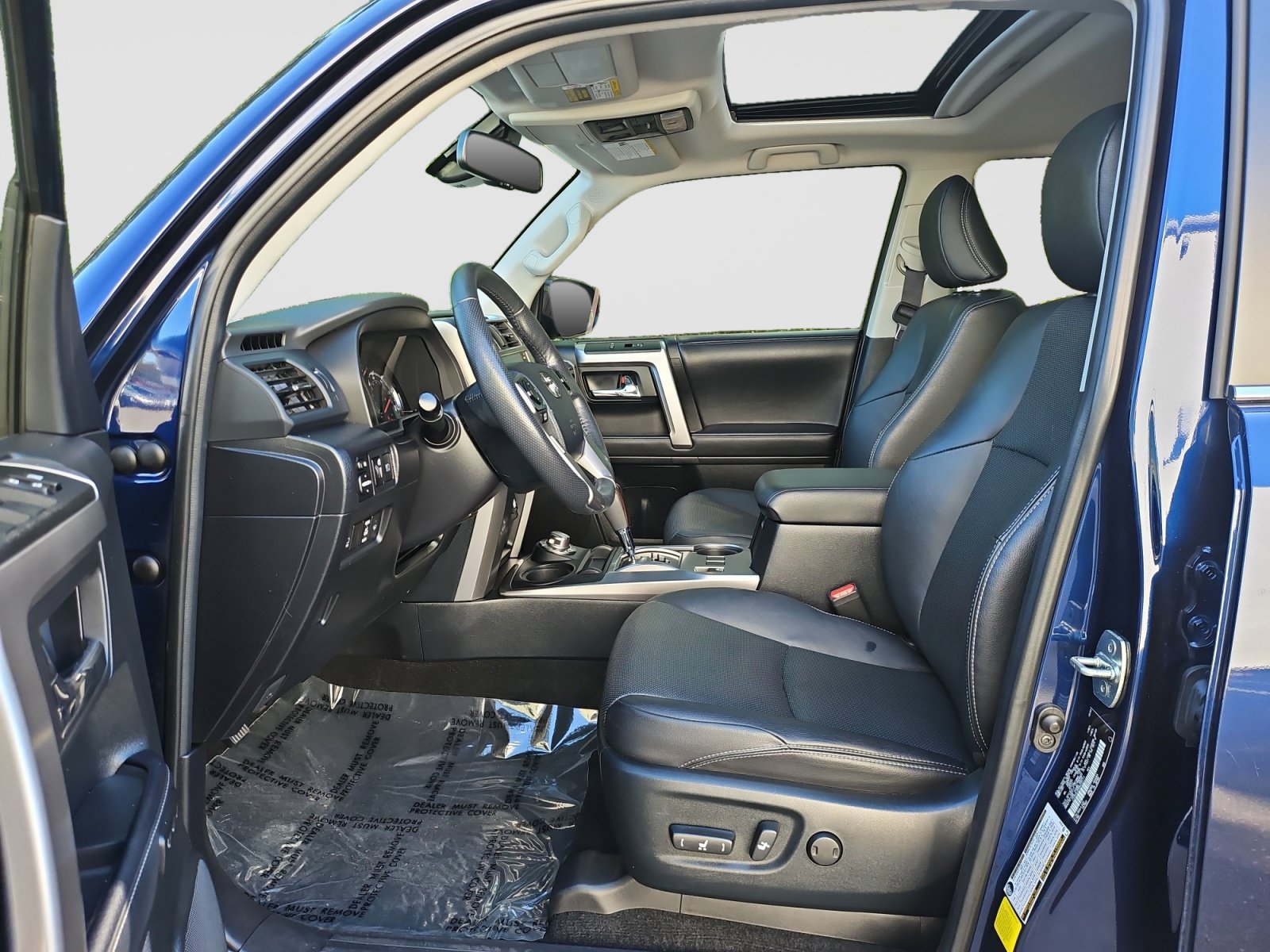 Used 2024 Toyota 4Runner Limited AWD/4WD image 22