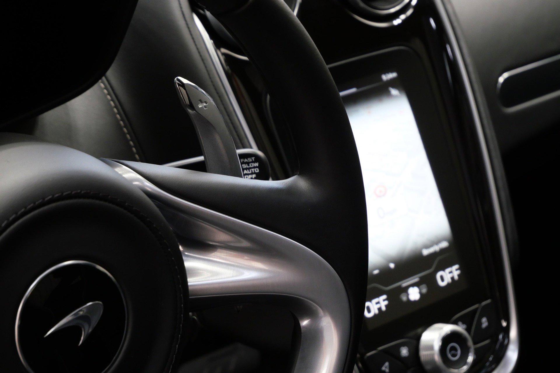 Used 2023 McLaren GT image 16