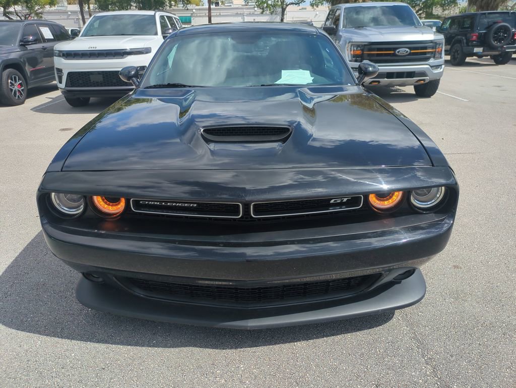 Used 2022 Dodge Challenger GT image 4