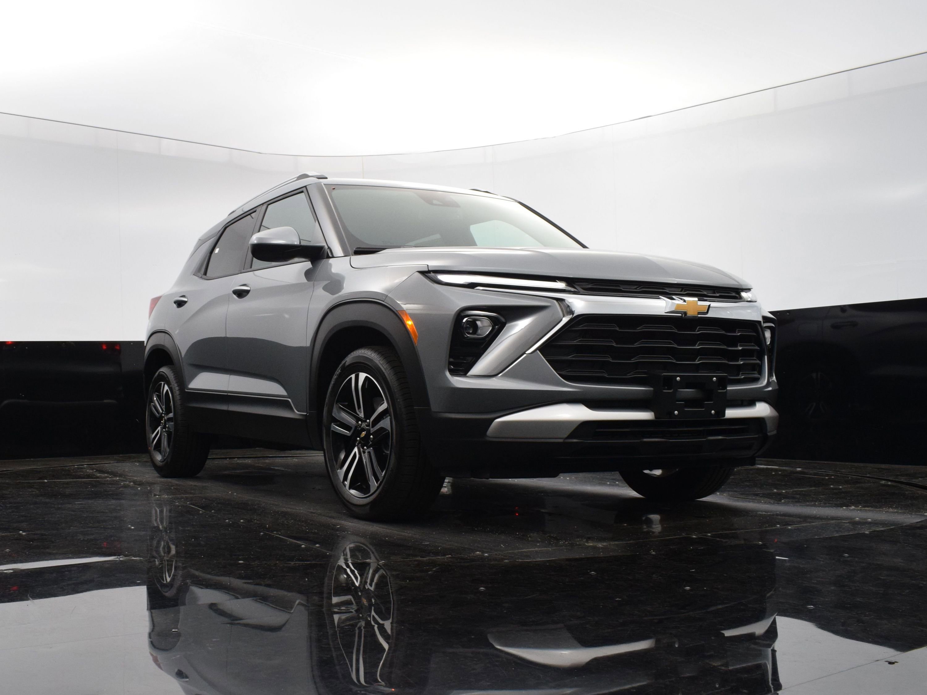 New 2025 Chevrolet TrailBlazer LT w/ Convenience Package image 16
