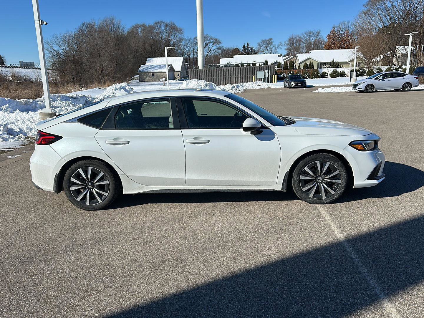 Used 2023 Honda Civic EX-L image 2