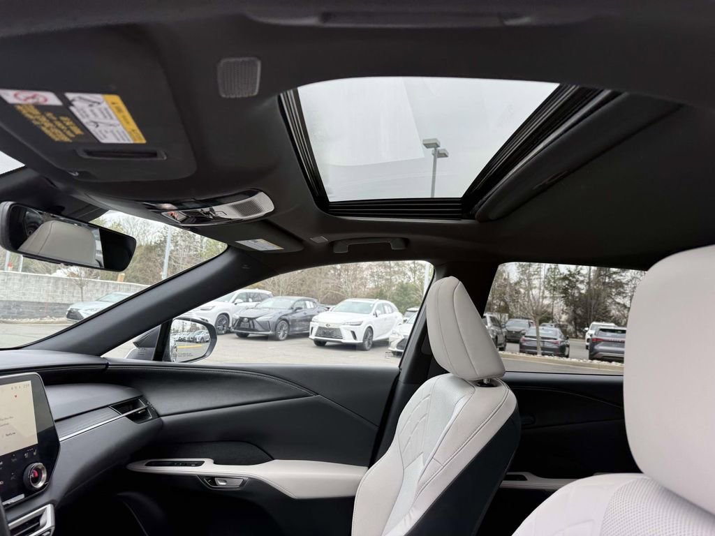 Used 2024 Lexus RX 350 Premium w/ Convenience Package image 20