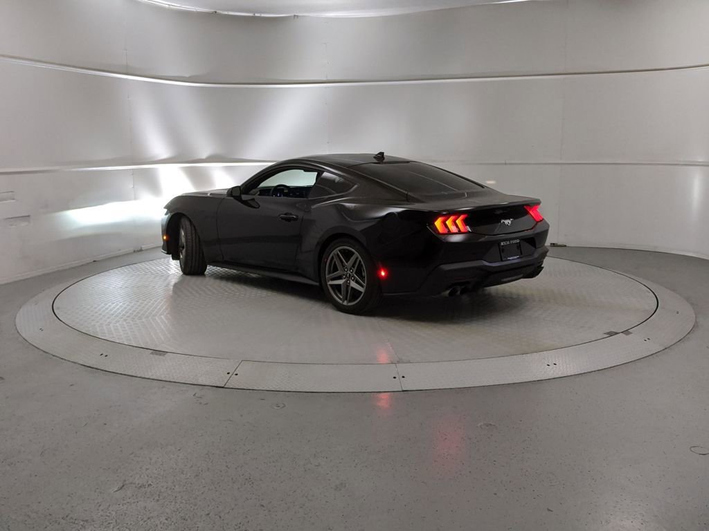 New 2025 Ford Mustang Coupe image 4