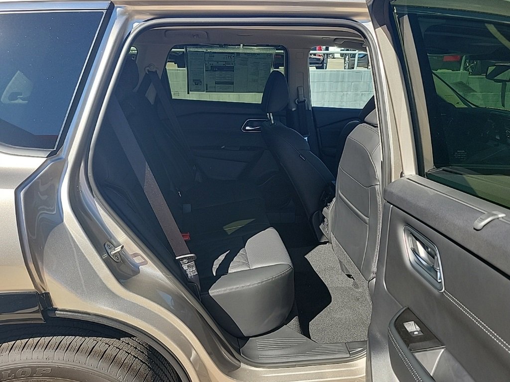 New 2026 Nissan Rogue SV image 16