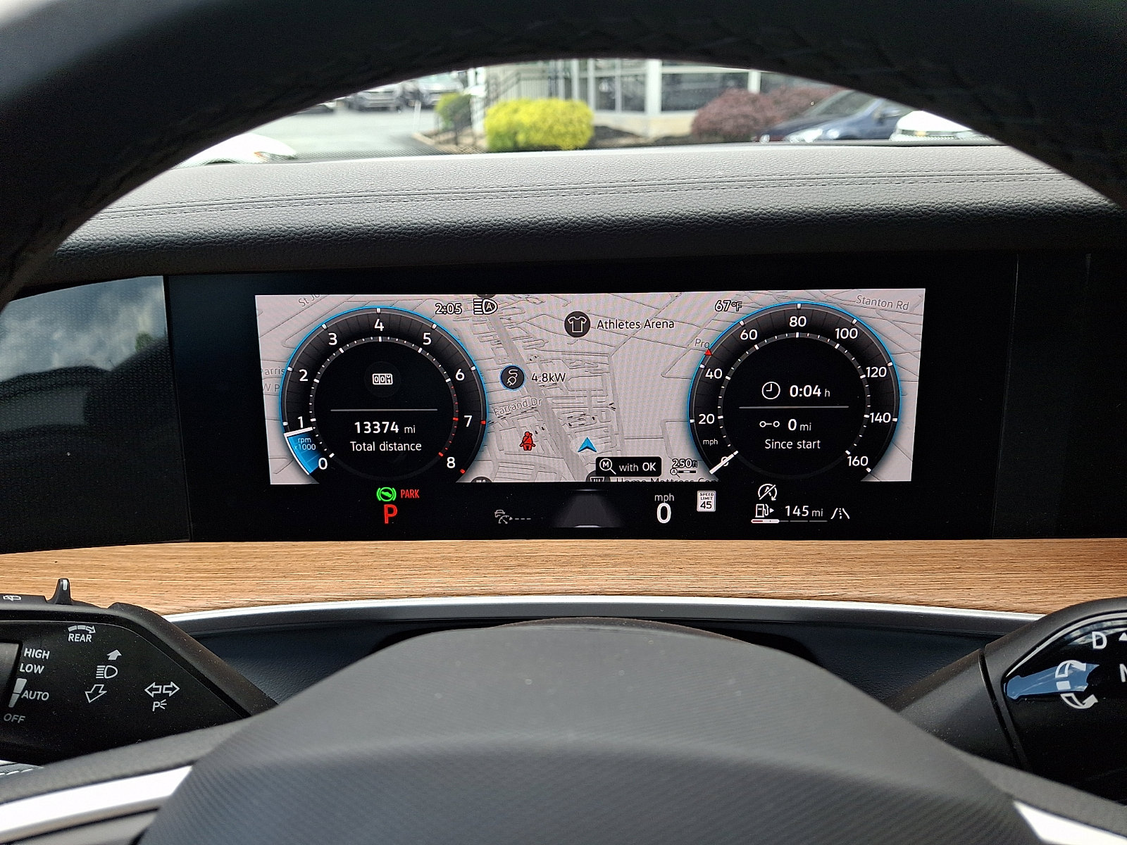 Certified 2025 Volkswagen Tiguan SEL R-Line AWD/4WD image 20