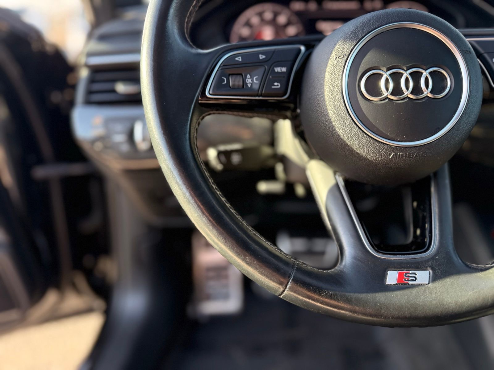 Used 2018 Audi S4 Premium Plus w/ Navigation Package image 18