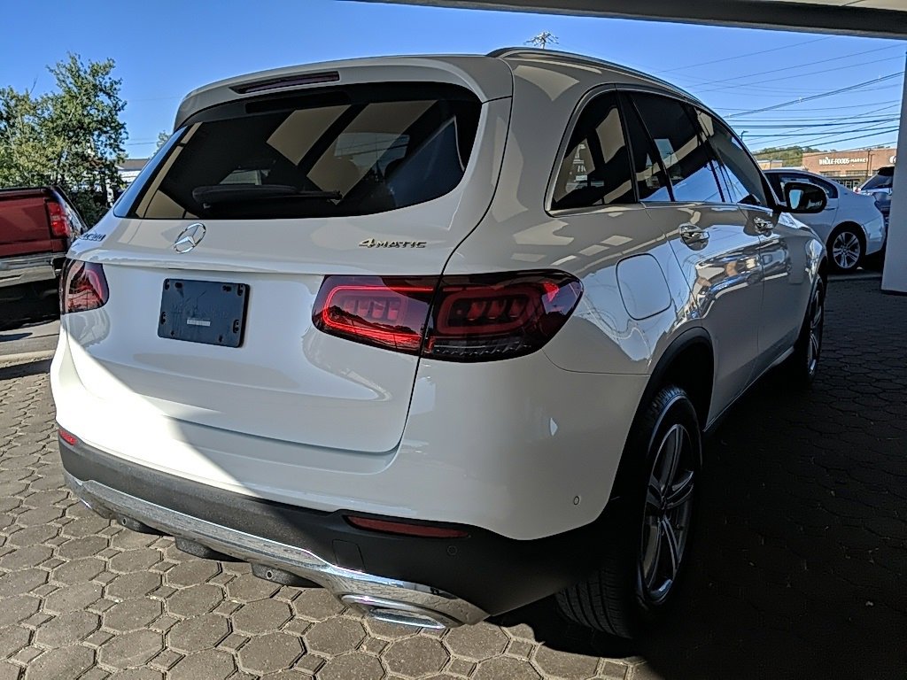 Used 2022 Mercedes-Benz GLC 300 4MATIC image 5