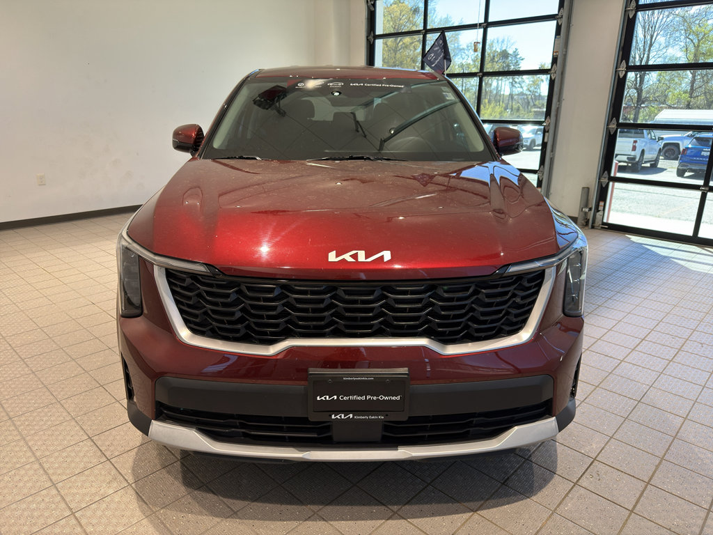 Certified 2024 Kia Sorento LX image 8