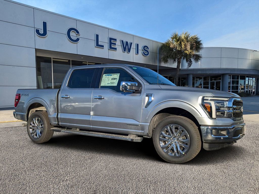 New 2025 Ford F150 Lariat w/ Equipment Group 502A High