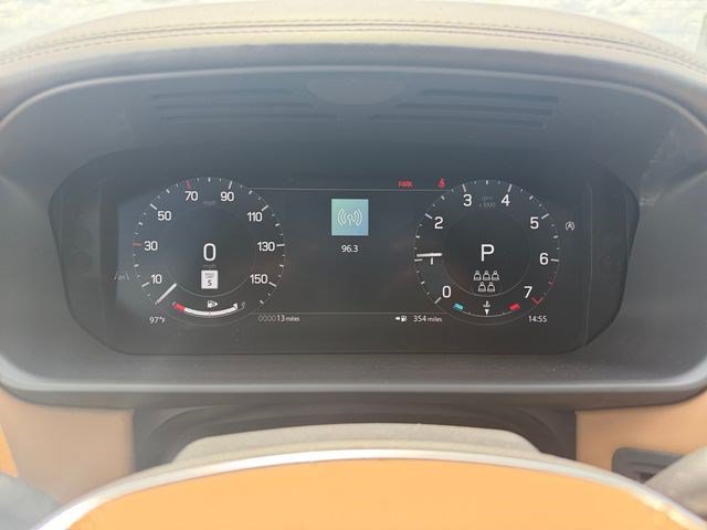 New 2026 Land Rover Discovery Limited Edition AWD/4WD image 14