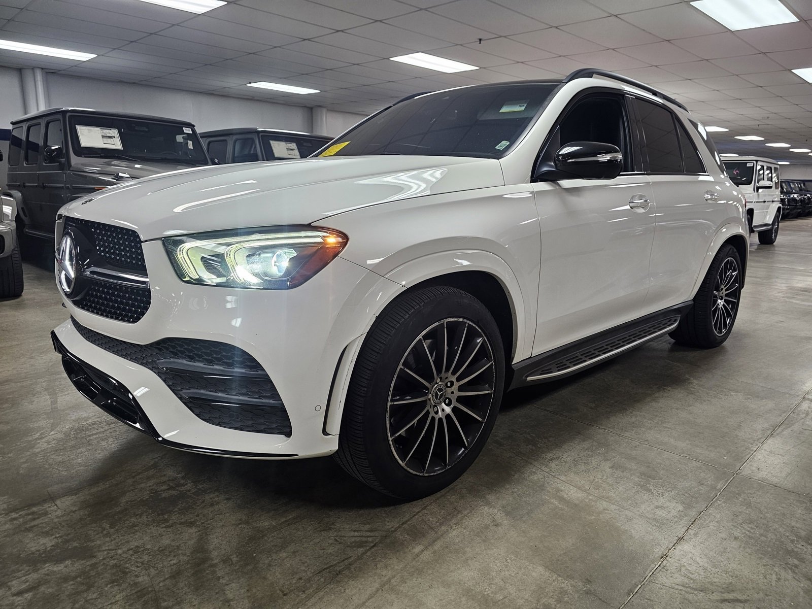 Used 2020 Mercedes-Benz GLE 450 4MATIC image 4