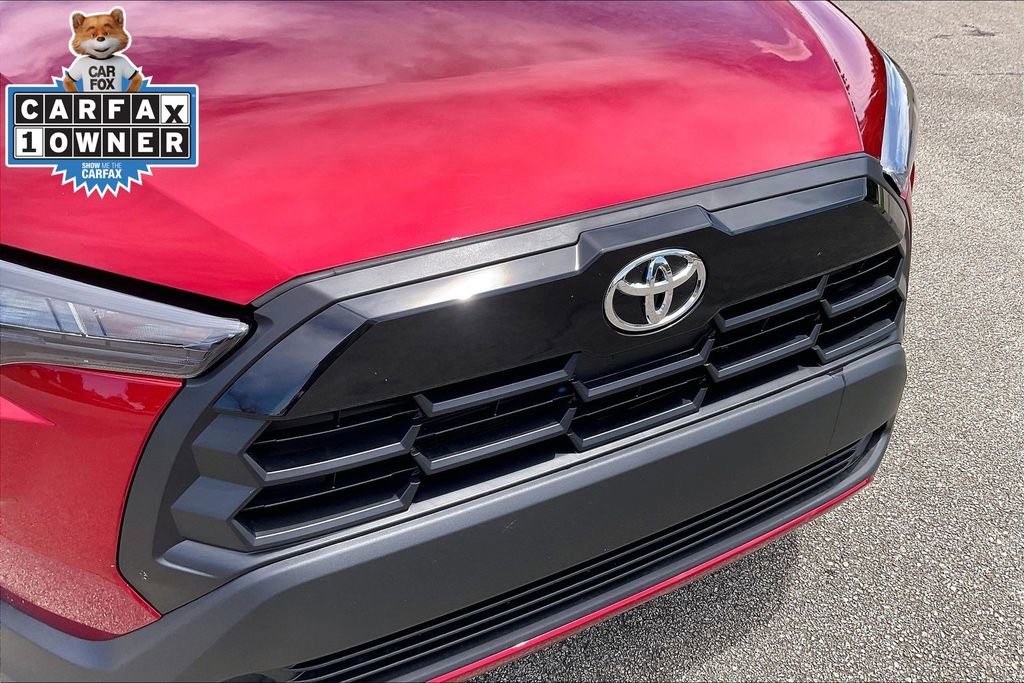 Used 2026 Toyota Corolla Cross LE AWD/4WD image 29