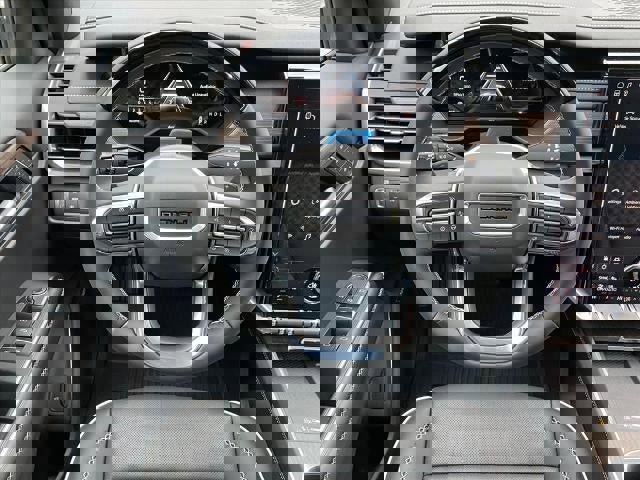 New 2026 GMC Acadia Denali w/ Super Cruise Package image 8