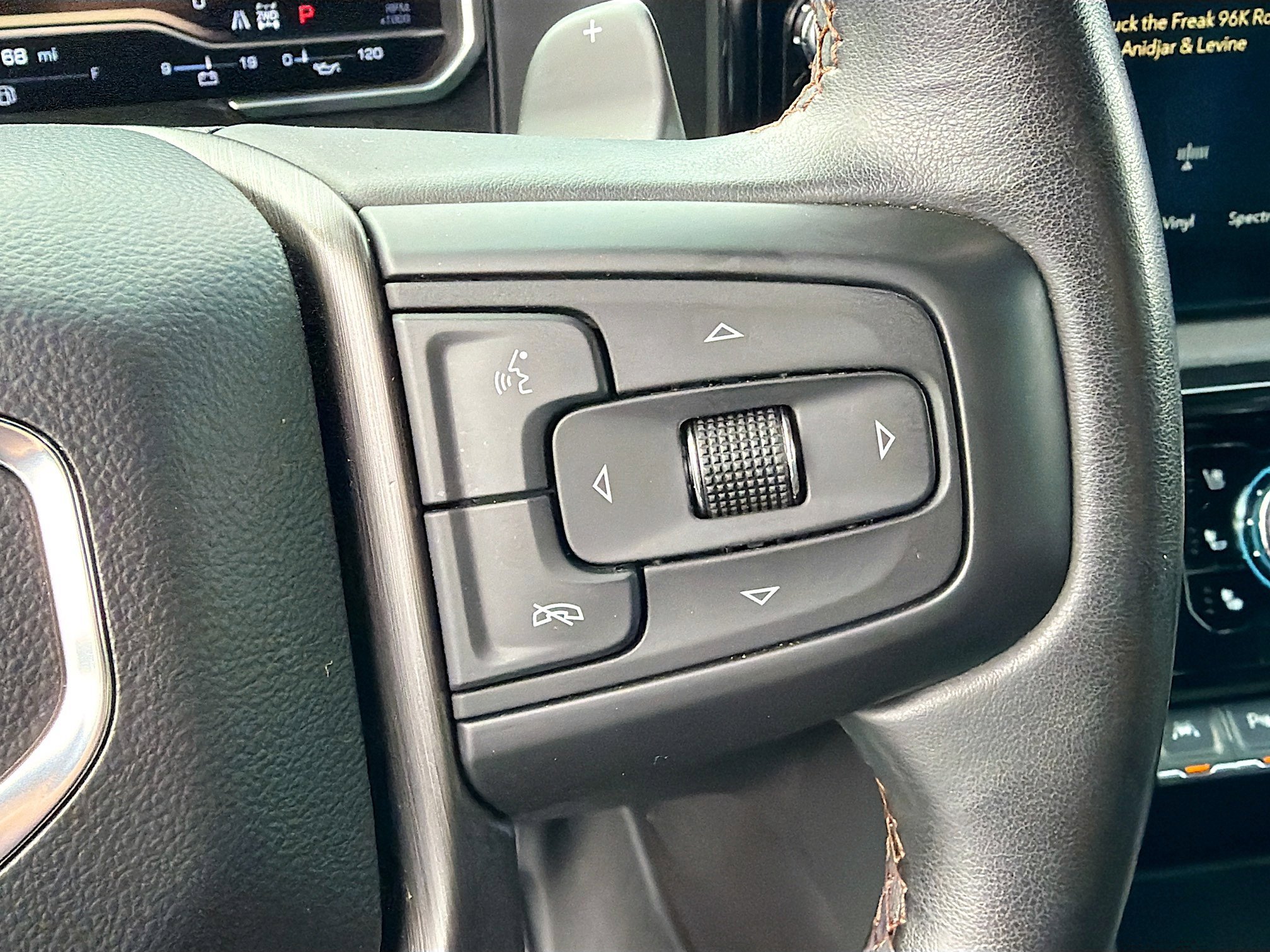 Used 2024 GMC Sierra 1500 AT4 w/ Technology Package image 37