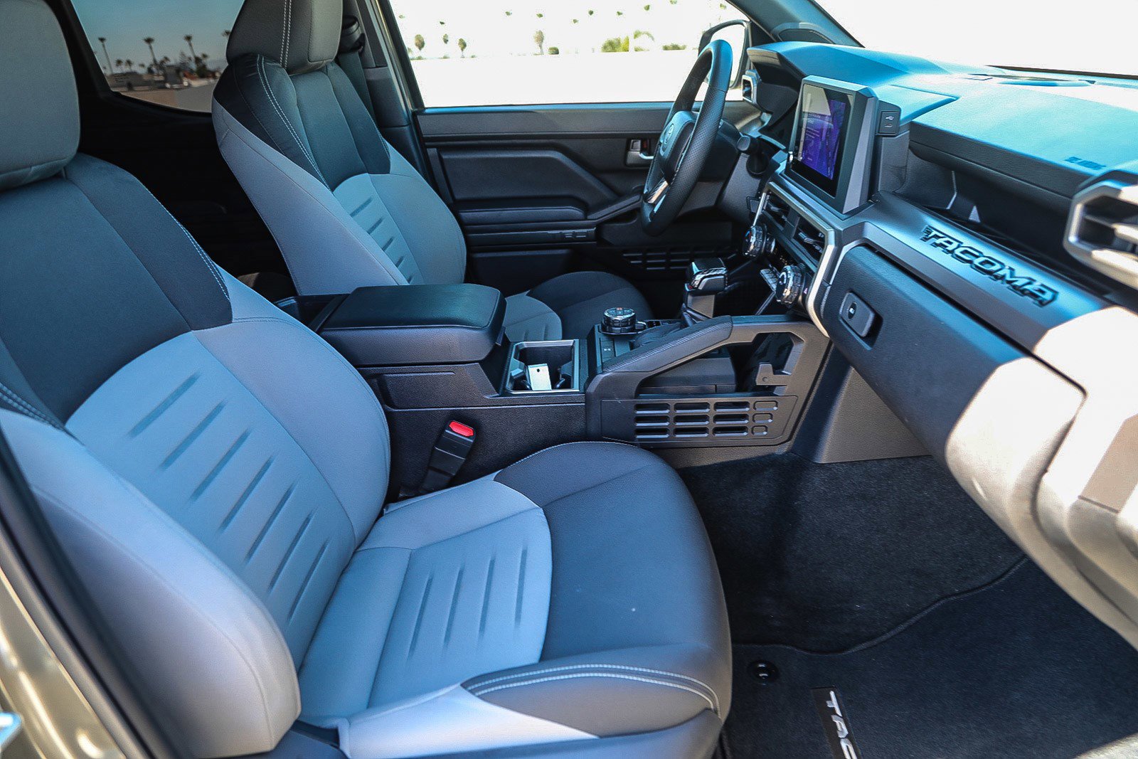 Used 2024 Toyota Tacoma TRD Off-Road w/ TRD Off Road Upgrade Package image 16